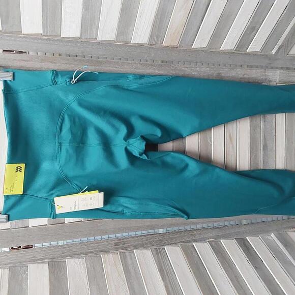 High Rise Turquoise Green Legging | All in Motion | XS - Picture 4 of 8